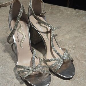 Nina Women's Sparkling Gold Heels